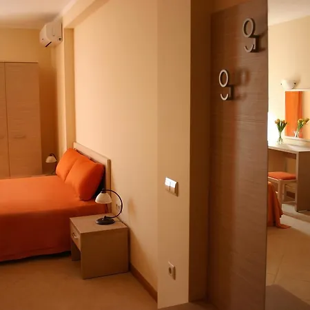 Royal Sun Complex Aparthotel 2*