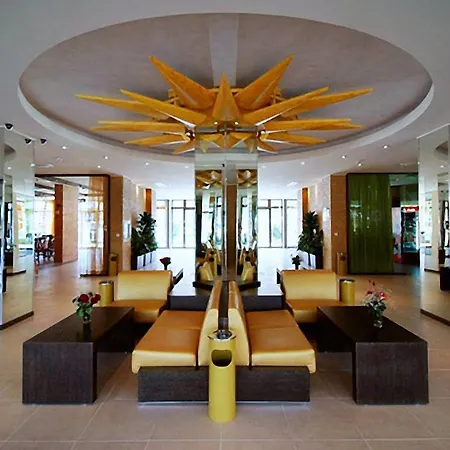 Royal Sun Complex Aparthotel 2*