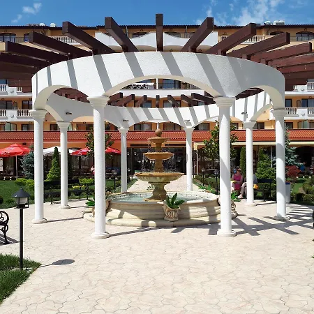Royal Sun Complex Aparthotel 2*