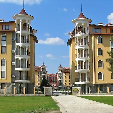 Royal Sun Complex Apart-hotel 2*